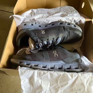 On Running Men's Charcoal Athletic Shoes